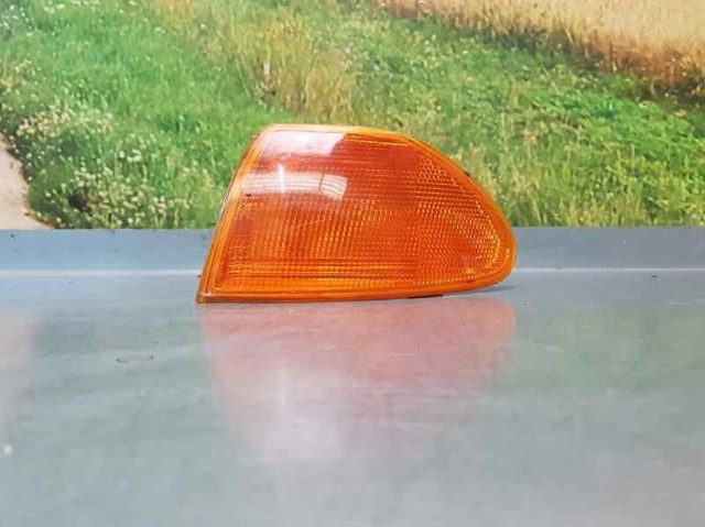 Pisca-pisca esquerdo 90510958 OPEL