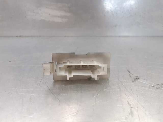 Regulador de revoluções de ventilador de esfriamento (unidade de controlo) 90535076 OPEL