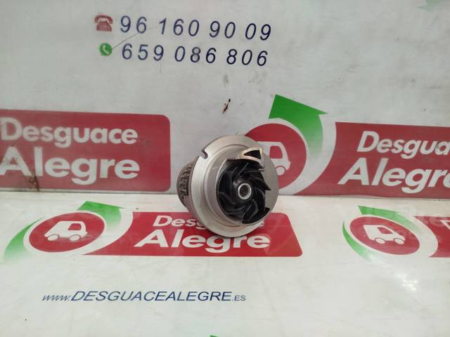 Bomba de água (bomba) de esfriamento 90543935 OPEL
