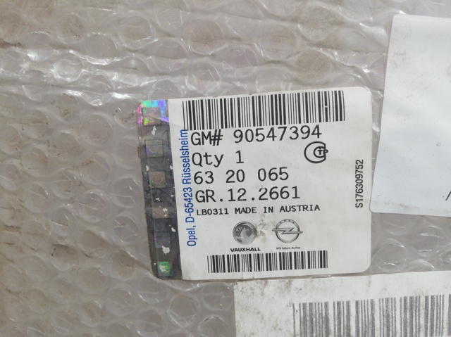 Grelha do radiador 90547394 OPEL