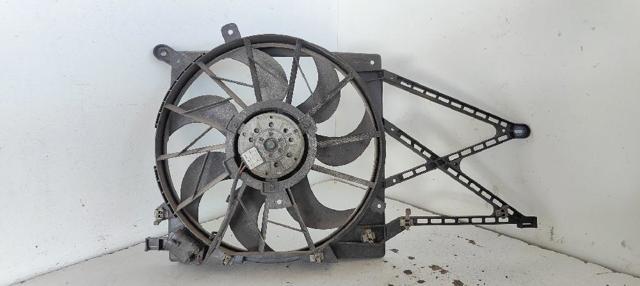 Difusor do radiador de esfriamento 90570736 OPEL