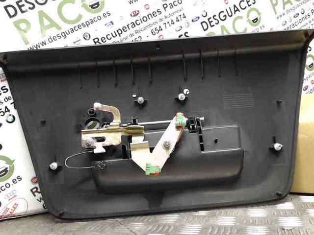Placa sobreposta de tampa de porta-malas 90606EA810 NISSAN