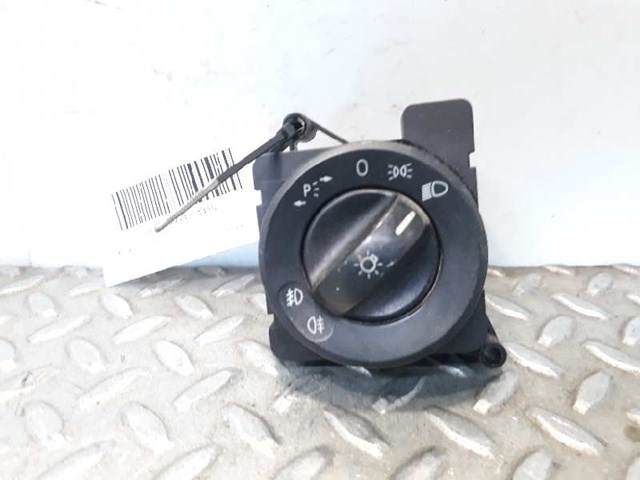 Comutador das luzes no "painel de instrumentos" 9065450704 MERCEDES