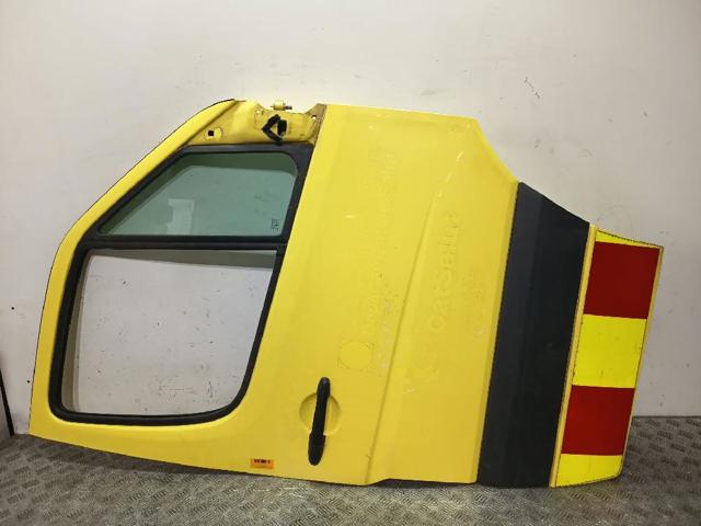 Porta dianteira direita 9067200105 MERCEDES