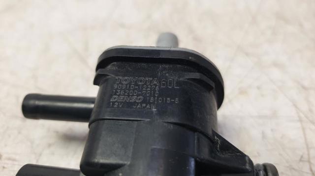 Válvula (comporta) de bomba de vácuo Toyota Corolla E15