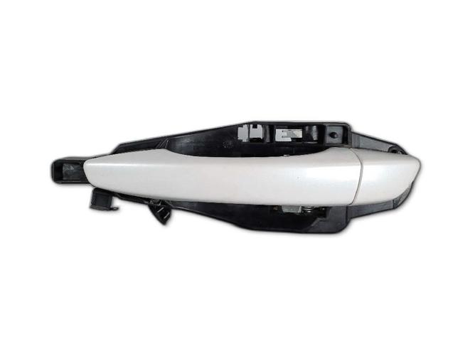 Suporte de maçaneta externa da porta dianteira esquerda 9109E4 PEUGEOT