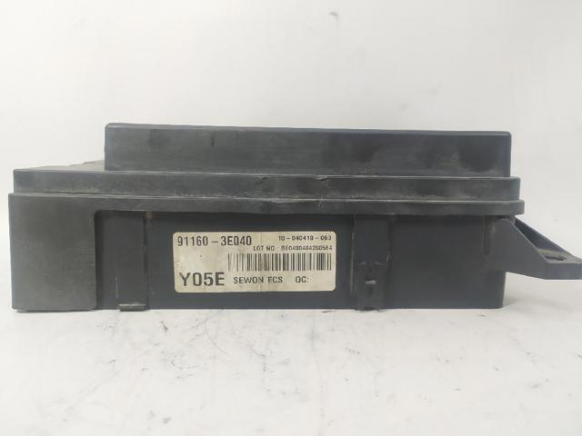 Unidade de dispositivos de segurança 911603E040 HYUNDAI