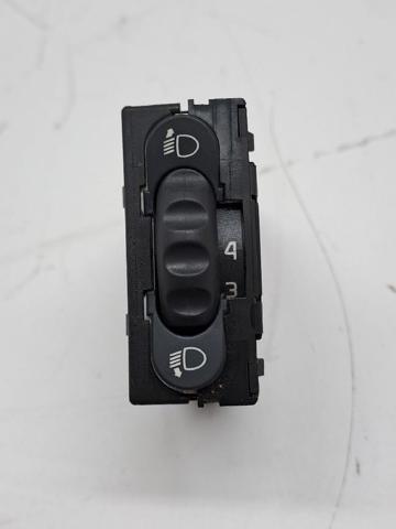 Botão (regulador) de corretor das luzes 91166822 OPEL