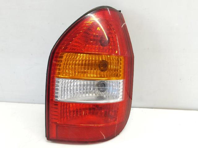 Lanterna traseira direita 9117446 OPEL