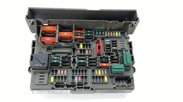 Unidade de dispositivos de segurança 9119446 BMW