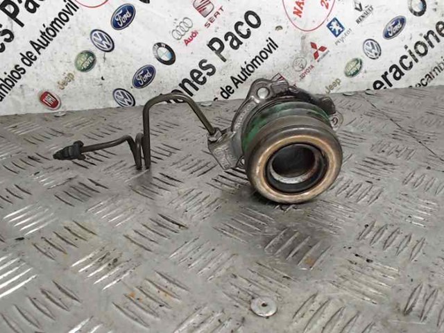 Cilindro de trabalho de embraiagem montado com rolamento de desengate 9126225 OPEL