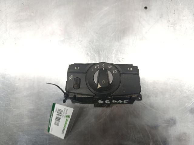 Comutador das luzes no "painel de instrumentos" 9134726 BMW