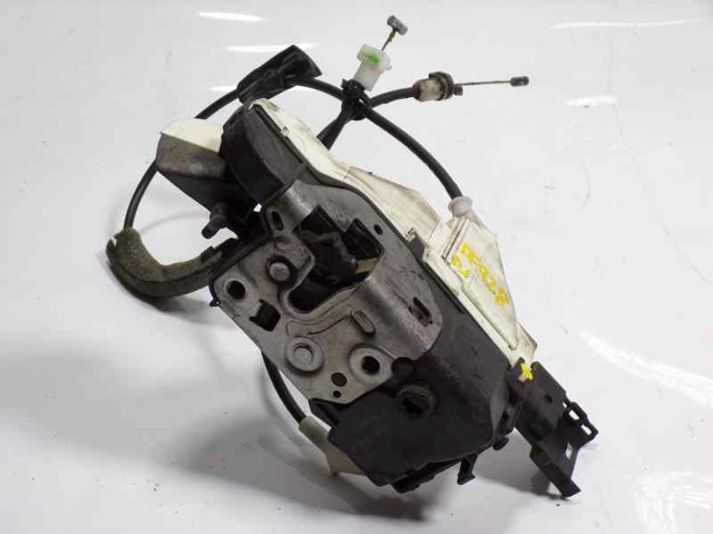 Fecho da porta dianteira esquerda 9135CN PEUGEOT