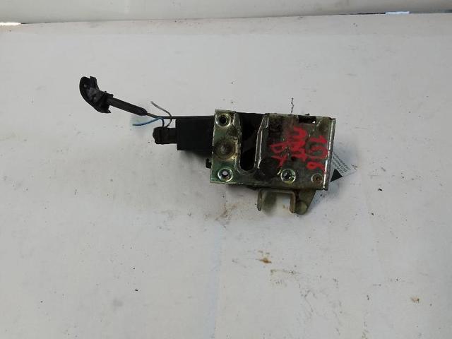 913687 Peugeot/Citroen