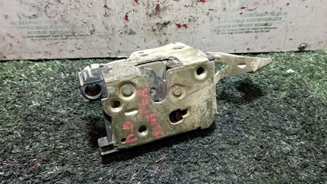 Fecho da porta dianteira direita 9136A7 PEUGEOT