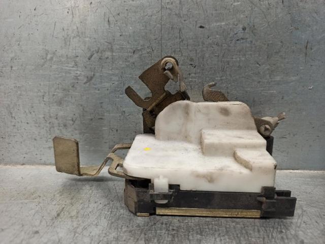 Fecho da porta dianteira direita 9136A7 PEUGEOT