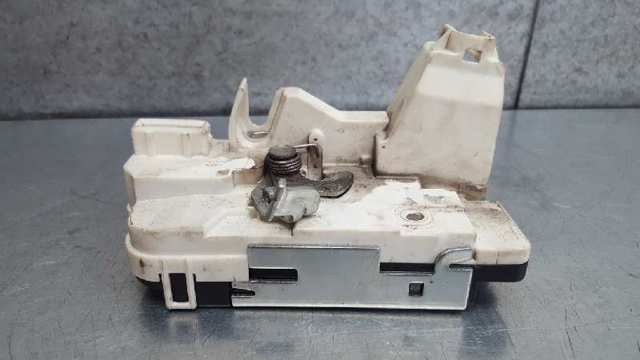 9138G0 Peugeot/Citroen