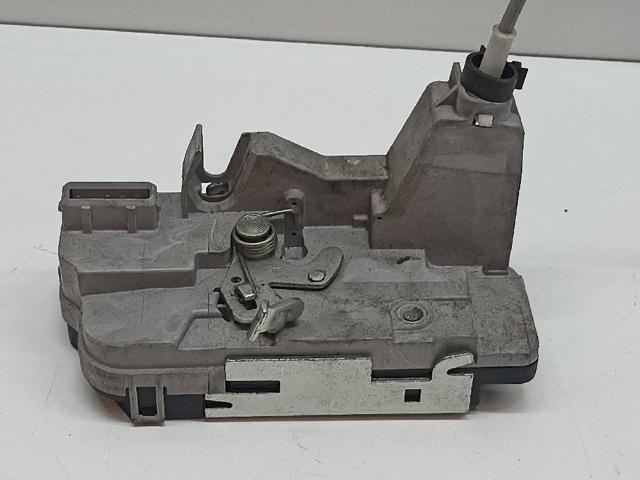 9138G0 Peugeot/Citroen