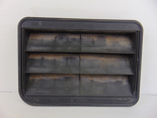 Grelha traseira de ventilação 9176945 BMW