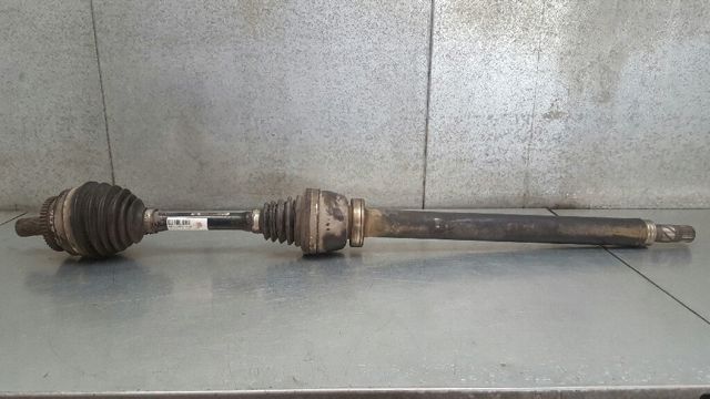 Semieixo (acionador) dianteiro direito 9181256 VOLVO