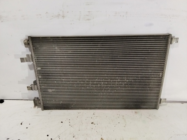 Radiador de aparelho de ar condicionado 92100BB50A NISSAN