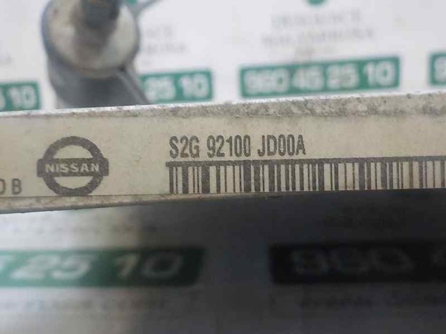 Radiador de aparelho de ar condicionado 92100JD00A NISSAN