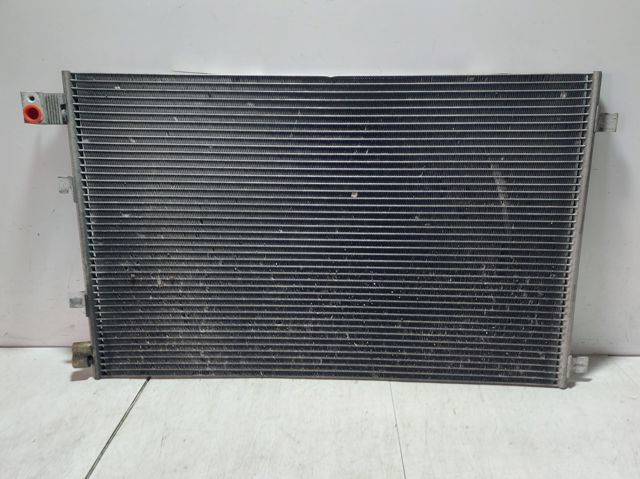 Radiador de aparelho de ar condicionado 92100JD200 NISSAN