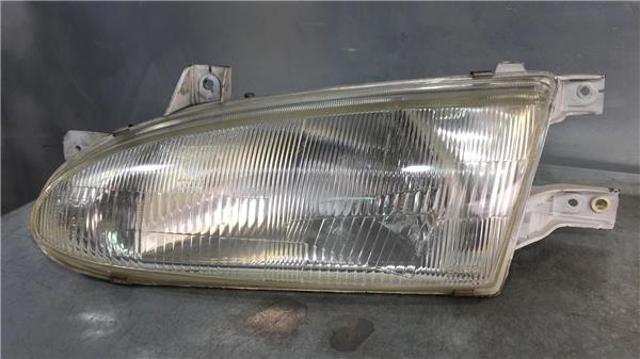 Luz esquerda 9210122900 HYUNDAI