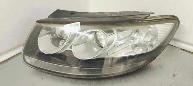 Luz esquerda 921012BXXX HYUNDAI