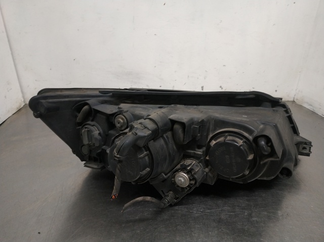 Luz esquerda 921013KXXX HYUNDAI