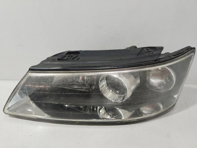Luz esquerda 921013KXXX HYUNDAI