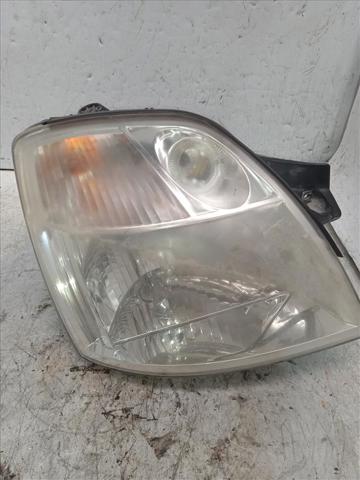 Luz direita 9210207010 HYUNDAI