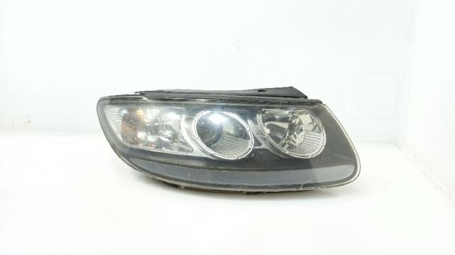 Luz direita 921022B020 HYUNDAI