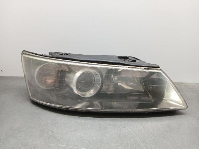 Luz direita 921023KXXX HYUNDAI