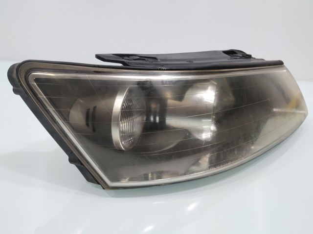 Luz direita 921023KXXX HYUNDAI