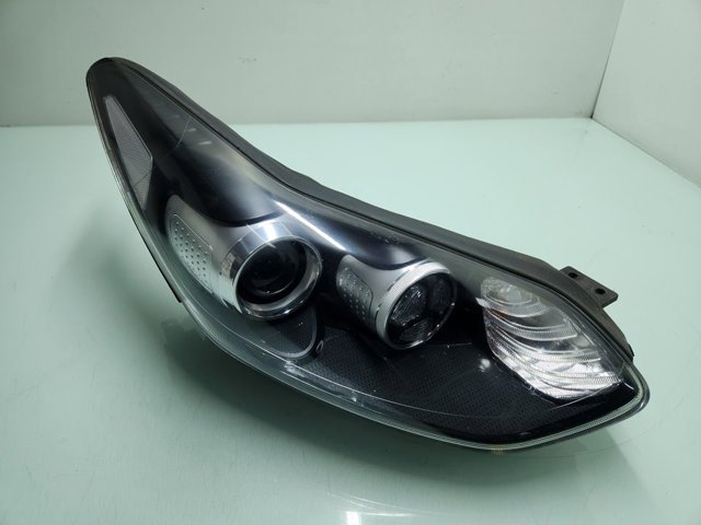 Luz direita 92102F1010 HYUNDAI