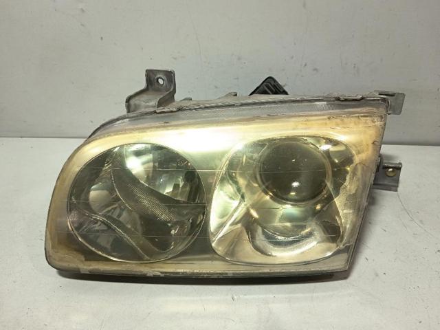Luz esquerda 921033A020 HYUNDAI