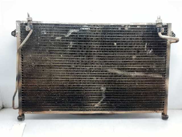 Radiador de aparelho de ar condicionado 921100F060 NISSAN