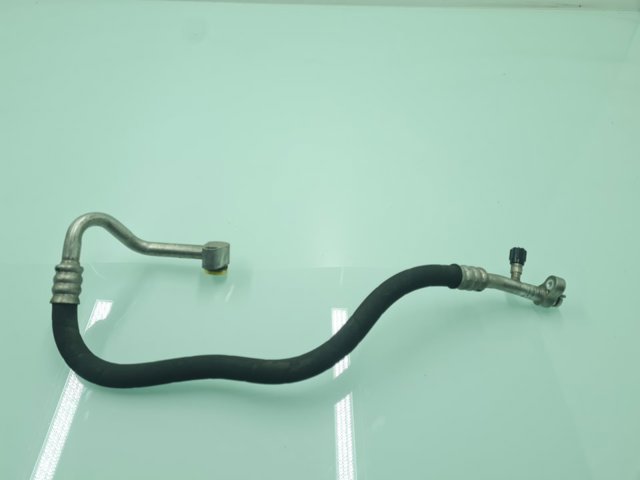 Mangueira de aparelho de ar condicionado, desde o vaporizador até o compressor 9212232 BMW