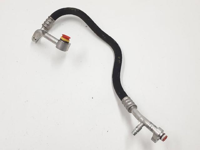 Mangueira de aparelho de ar condicionado, desde o vaporizador até o compressor 9212232 BMW