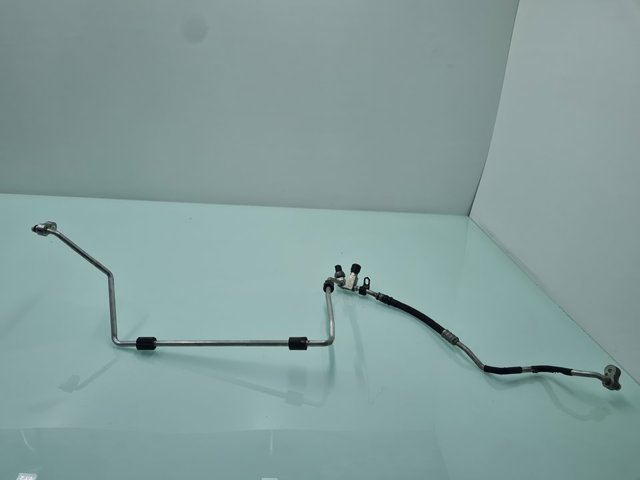 Mangueira de aparelho de ar condicionado, desde o radiador até o vaporizador 9212236 BMW