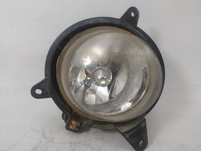 Luzes de nevoeiro direitas 922023E011 HYUNDAI