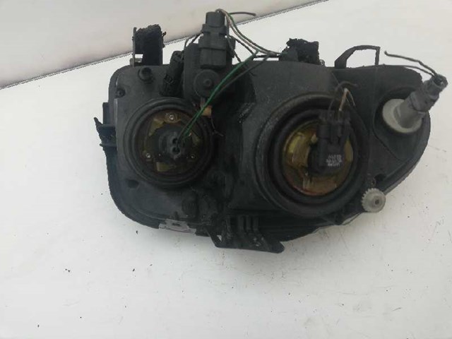 Luz direita 92229221 RENAULT