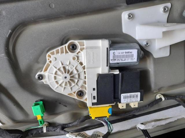 Mecanismo de acionamento de vidro da porta dianteira direita 9222L2 PEUGEOT