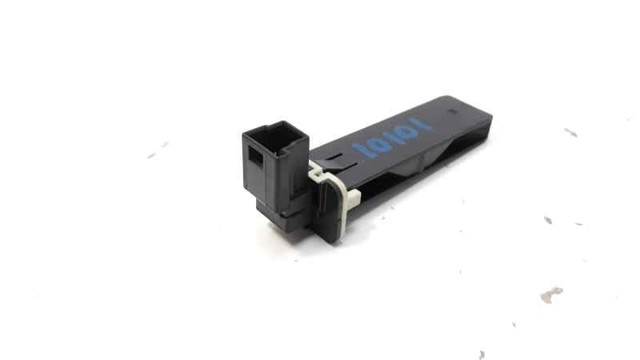 Sensor de temperatura de ar no salão 9238085 BMW