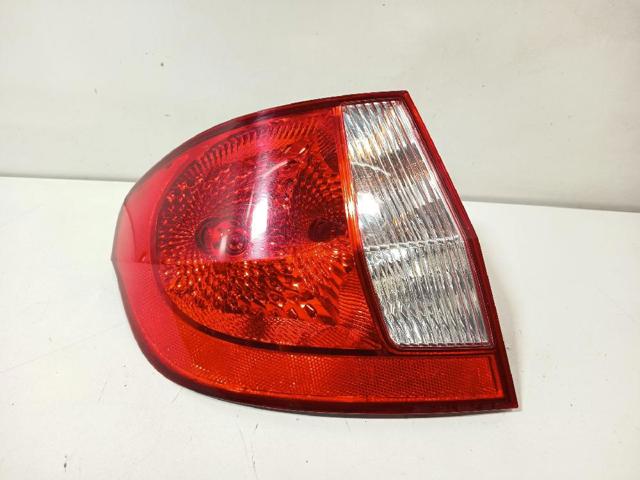 Lanterna traseira esquerda 924011C5XX HYUNDAI