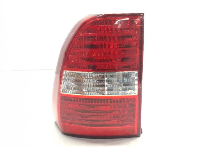 Lanterna traseira esquerda 924011F010 HYUNDAI