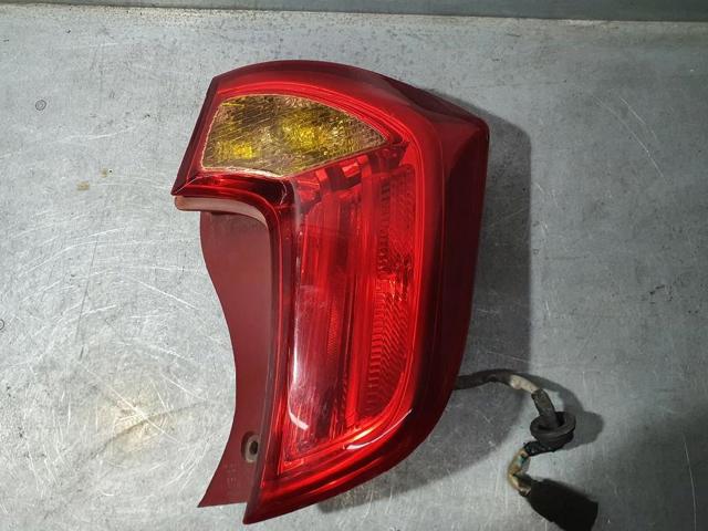 Lanterna traseira direita 924021Y010 HYUNDAI
