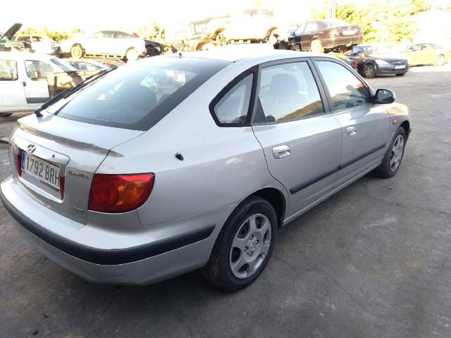  Hyundai Elantra III desde 69,46 €