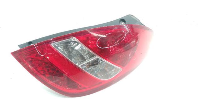 Lanterna traseira direita 924024P000 HYUNDAI